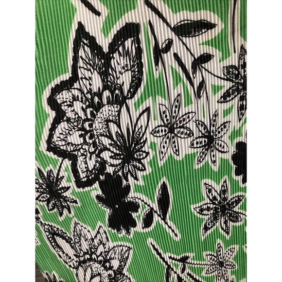 2X Plus Floral Top blouse sleeveless button - Picture 6 of 7